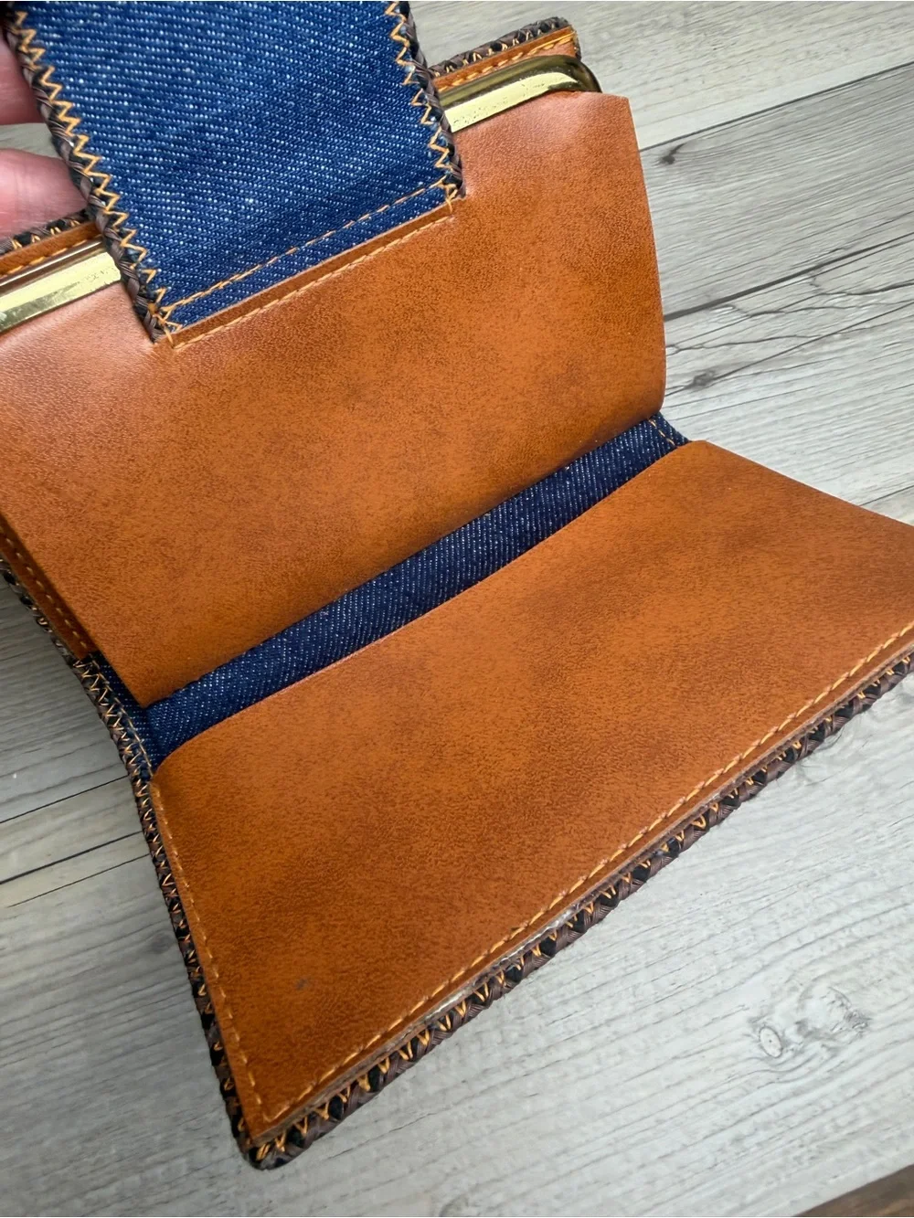 Vtg Levi Strauss & Co Denim Brown Leather Bifold Wallet w/Coin Purse